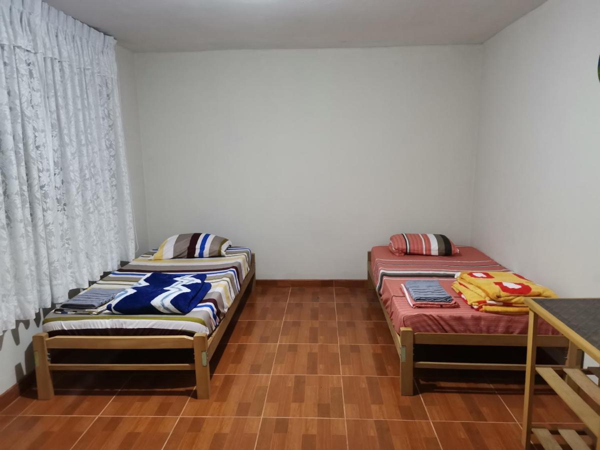 5Min Airport - Super Host Bed and Breakfast Lima Buitenkant foto